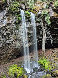 Grotto Falls