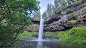 South Falls Lodge Trailhead