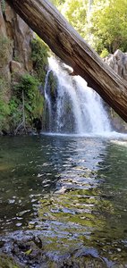 Hatchet Creek Falls