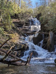 Reece Place Falls Trailhead