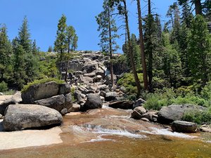 Bassi Falls Trailhead