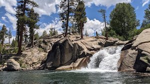 Lower Rainbow Falls