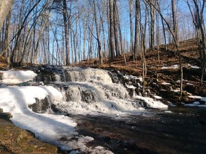 Yarnell Creek Falls