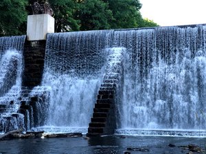 Lake Solitude Waterfall Observation deck