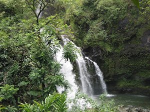 Waikani Falls