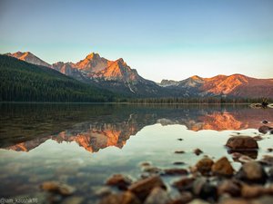 Stanley Lake Trailhead