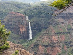 Waipo’o Falls