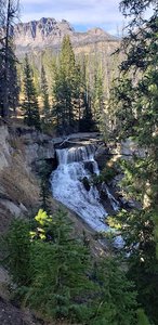 Brooks Lake Creek Falls