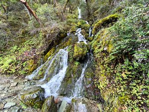 Rainie Falls