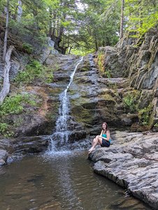 Cascade Falls Trail