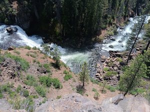 McCloud upper falls lookout