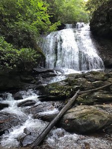 Opossum Creek Falls Trailhead