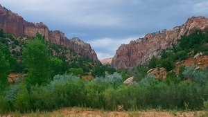 Squirrel Canyon Trailhead