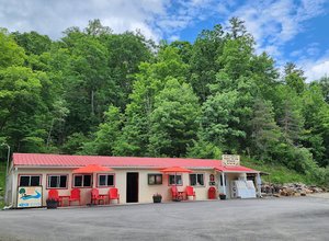 Sugar Creek Glen Campground