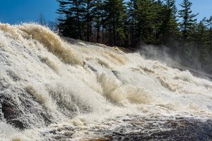 Lampsons Falls