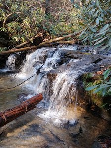 Natural Bridge/Raven Rock Trailhead