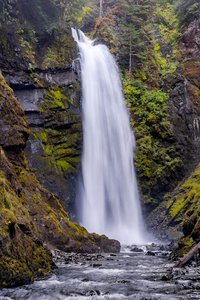 Wells Creek Falls