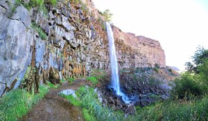 Perrine Coulee Waterfall Trailhead