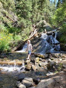 Middle Fork Lake Trailhead