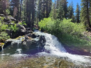 Kings Creek Falls