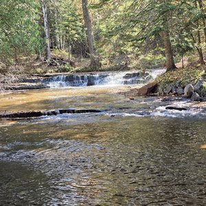 Siskiwit River Preserve