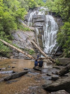 Kings Creek Falls