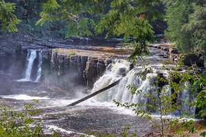 Manabezho Falls