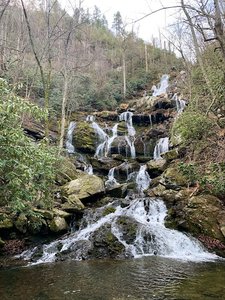 Catawba Falls Trailhead